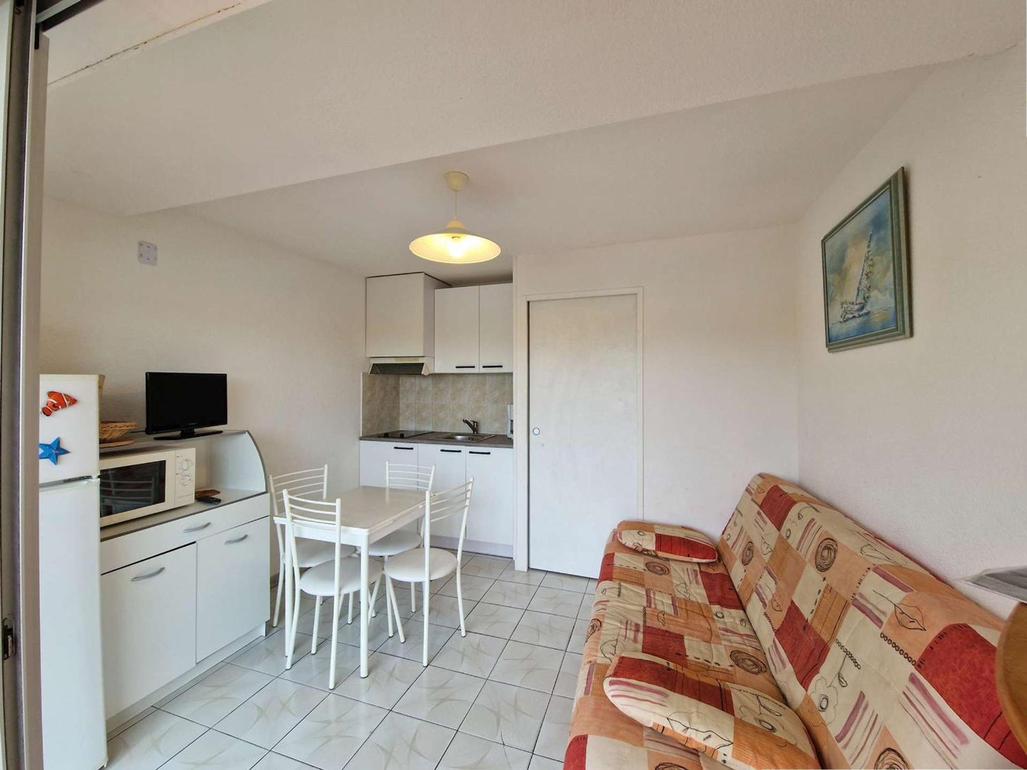 Studio Cabine Cosy Avec Terrasse, Acces Direct Plage Et Parking Prive, 2-4 Pers, Animaux Ok - Fr-1-387-139 Apartment Marseillan  Exterior photo